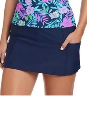 New without tags! Ellen Tracy Navy Swim Skort, Size XLarge